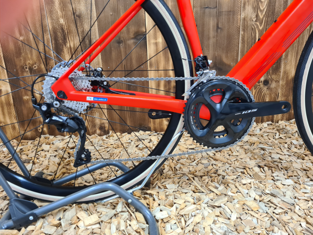 BMC Roadmachine AMP Three